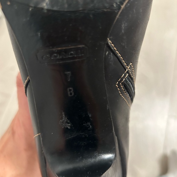 Coach leather and suede black boots - Picture 6 of 11